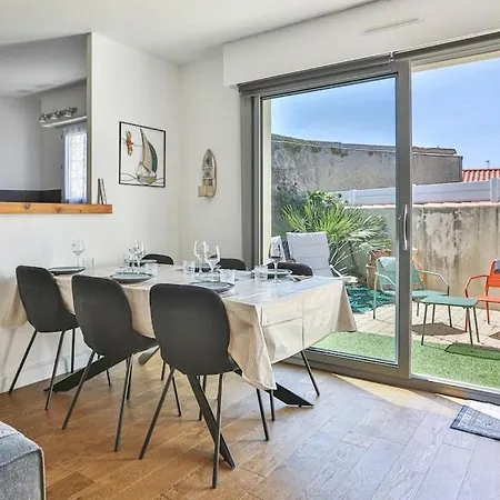 Maisonnette Bourg Olonne-sur-mer * Les Sables-dʼOlonne